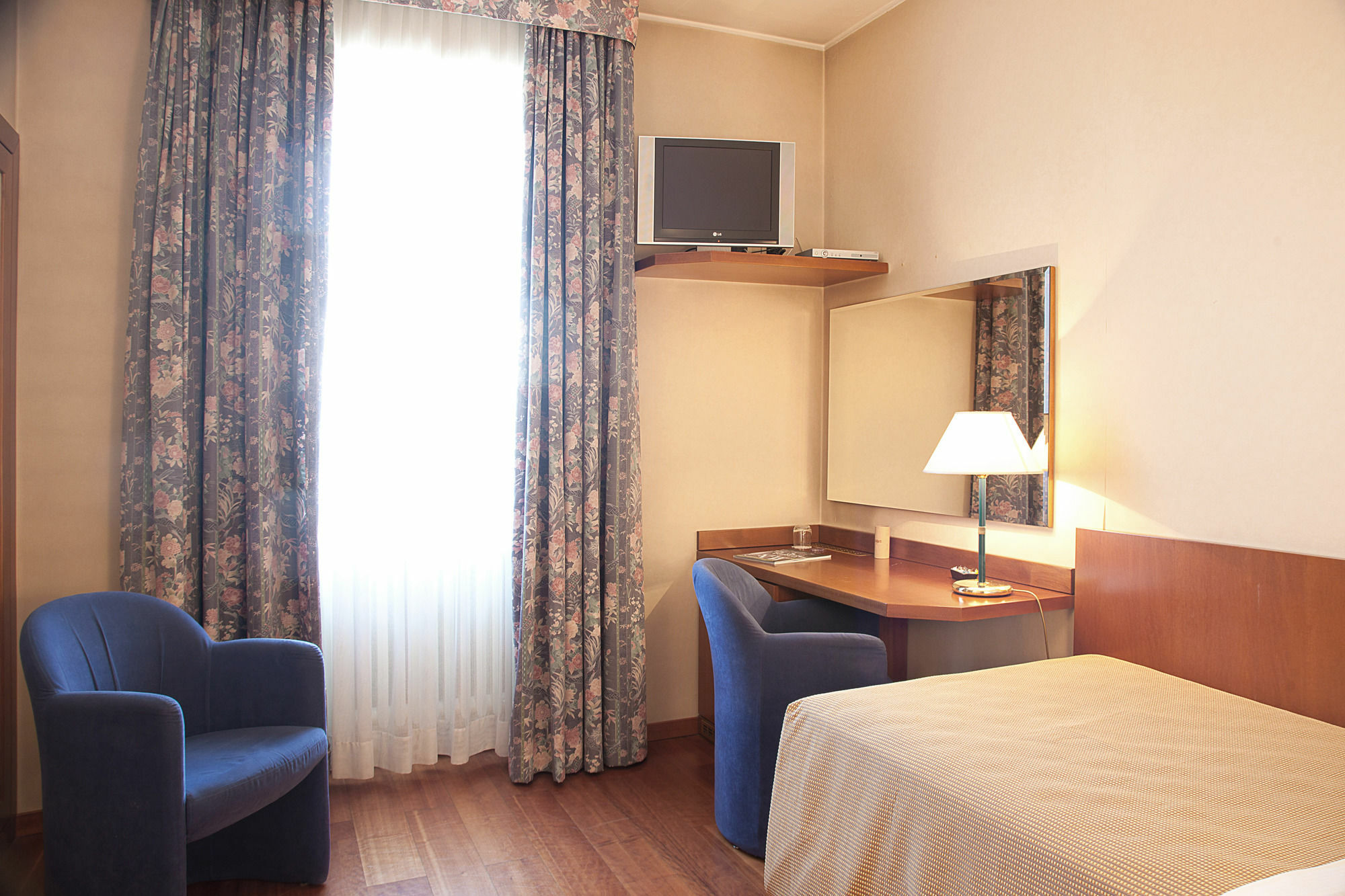 City Hotel Varese Exterior photo